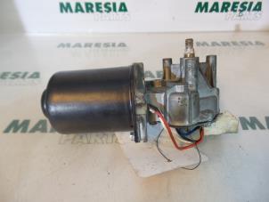 Used Front wiper motor Peugeot 106 II 1.4 XN,XR,XS,XT Price € 25,00 Margin scheme offered by Maresia Parts