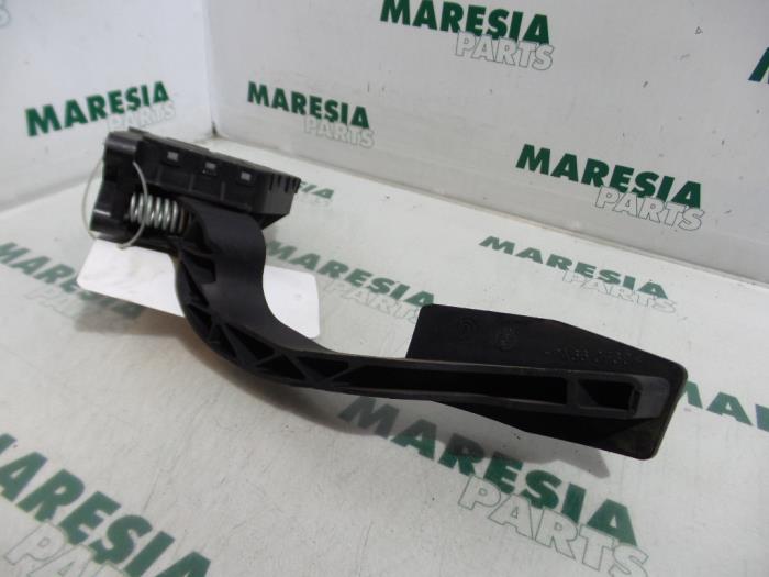 Begagnade Gaspedalsensor Fiat Grande Punto (199) 1.2 Pris € 15,00 Marginaltabell erbjuds av Maresia Parts