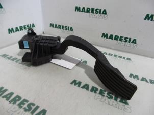 Gaspedalposition Sensor van een Fiat Grande Punto (199) 1.2 2006