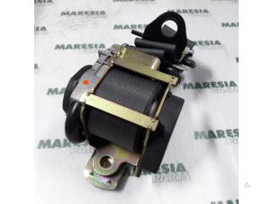 Used Rear seatbelt, right Renault Laguna II (BG) 1.9 dCi 120 Price € 40,00 Margin scheme offered by Maresia Parts