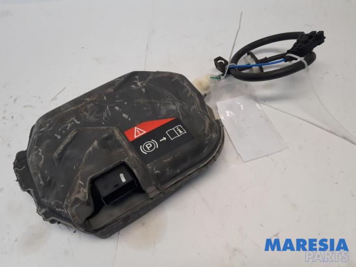 Używane Silnik hamulca postojowego Citroen DS 4/DS 4 Crossback (NX) 1.6 BlueHDI 120 Cena € 299,99 Procedura marży oferowane przez Maresia Parts