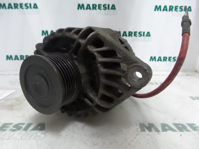 Begagnade Dynamo Alfa Romeo 147 (937) 1.9 JTD Pris € 75,00 Marginaltabell erbjuds av Maresia Parts