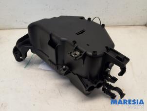 Begagnade Säkringsbox Alfa Romeo Giulietta (940) 1.75 TBI 16V QV Pris € 29,00 Marginaltabell erbjuds av Maresia Parts