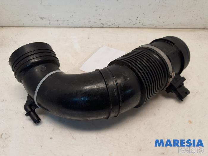 Gebrauchte Luftmassenmesser Alfa Romeo Giulietta (940) 1.75 TBI 16V QV Preis € 79,99 Margenregelung angeboten von Maresia Parts