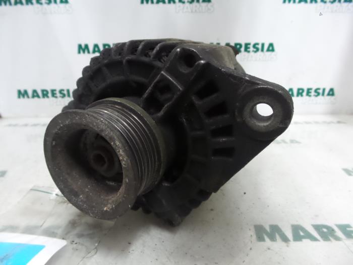 Usagé Dynamo Alfa Romeo 156 (932) 1.6 Twin Spark 16V Prix € 40,00 Règlement à la marge proposé par Maresia Parts