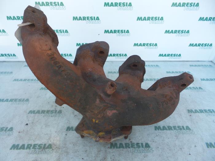 Gebrauchte Abgaskrümmer Citroen Xsara (N1) 1.4i X,SX Preis € 50,00 Margenregelung angeboten von Maresia Parts