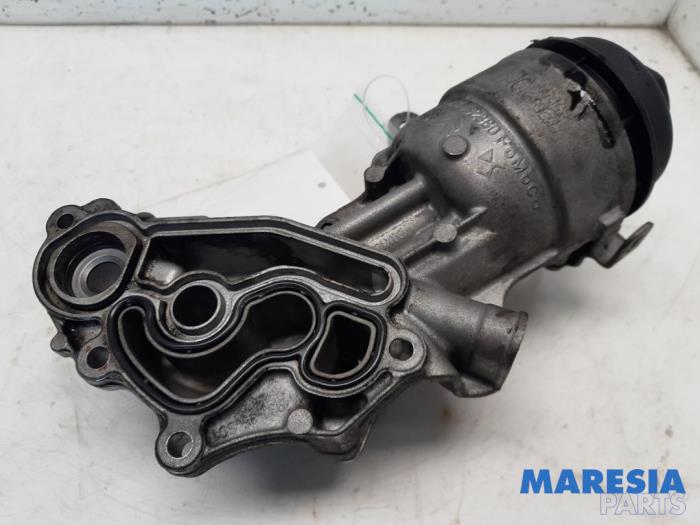 Gebrauchte Ölfiltergehäuse Citroen Berlingo 1.5 BlueHDi 100 Preis € 90,75 Mit Mehrwertsteuer angeboten von Maresia Parts