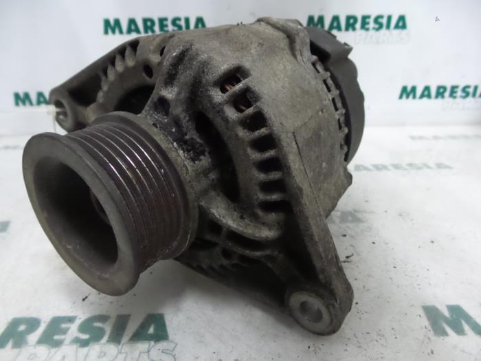 Begagnade Dynamo Alfa Romeo 146 (930B) 1.4 Twin Spark 16V Pris € 40,00 Marginaltabell erbjuds av Maresia Parts