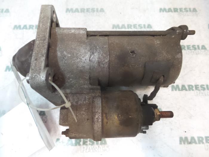 Begagnade Startmotor Alfa Romeo 155 (167) 2.0 Twin Spark 16V Pris € 35,00 Marginaltabell erbjuds av Maresia Parts