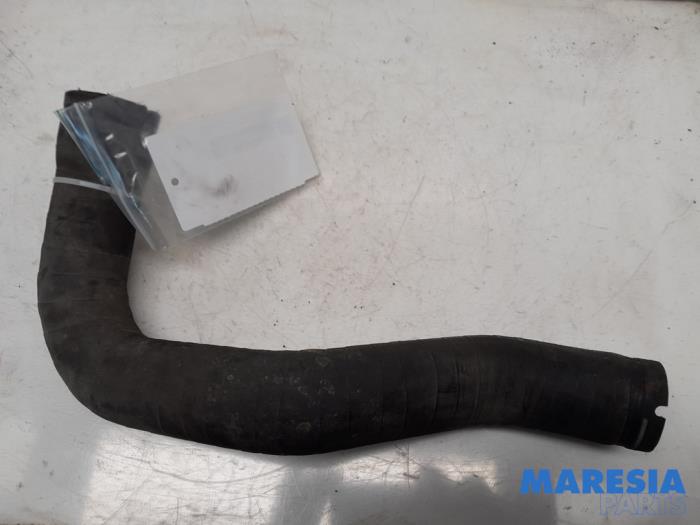 Gebrauchte Intercooler Schlauch Lancia Delta (844) 1.4 T-Jet 16V 150 Preis € 50,00 Margenregelung angeboten von Maresia Parts