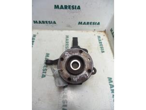 Used Knuckle, front right Renault Express/Rapid/Extra 1.9 D Price € 40,00 Margin scheme offered by Maresia Parts