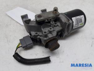 Usagé Moteur essuie-glace avant Renault Clio IV Estate/Grandtour (7R) 0.9 Energy TCE 12V Prix € 75,00 Règlement à la marge proposé par Maresia Parts