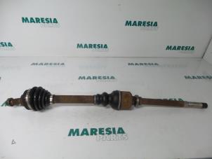 Used Front drive shaft, right Citroen Xantia (X1/2) 1.8i X,SX,Harmonie,Sensation 16V Price € 35,00 Margin scheme offered by Maresia Parts