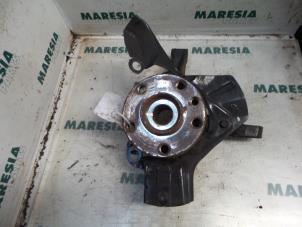 Used Knuckle, front left Citroen Jumpy (BS/BT/BY/BZ) 1.9Di Price € 90,75 Inclusive VAT offered by Maresia Parts
