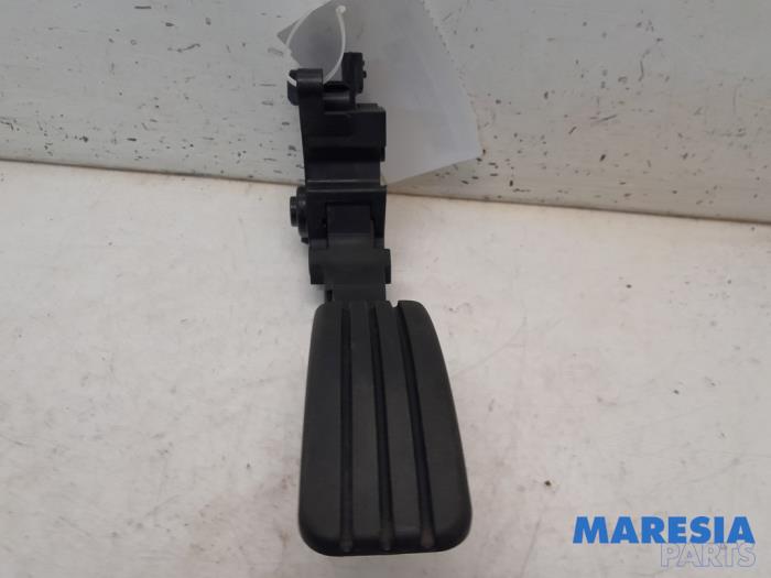 Gebrauchte Gaspedalposition Sensor Renault Megane III Grandtour (KZ) 1.4 16V TCe 130 Preis € 45,00 Margenregelung angeboten von Maresia Parts