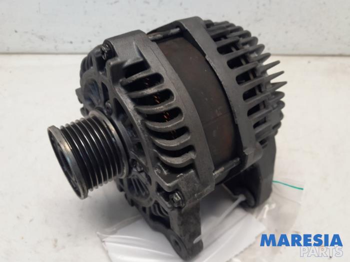Used Dynamo Renault Megane III Grandtour (KZ) 1.4 16V TCe 130 Price € 50,00 Margin scheme offered by Maresia Parts