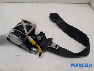 Usados Cinturón de seguridad izquierda delante Lancia Delta (844) 1.4 T-Jet 16V 150 Precio € 120,00 Norma de margen ofrecido por Maresia Parts