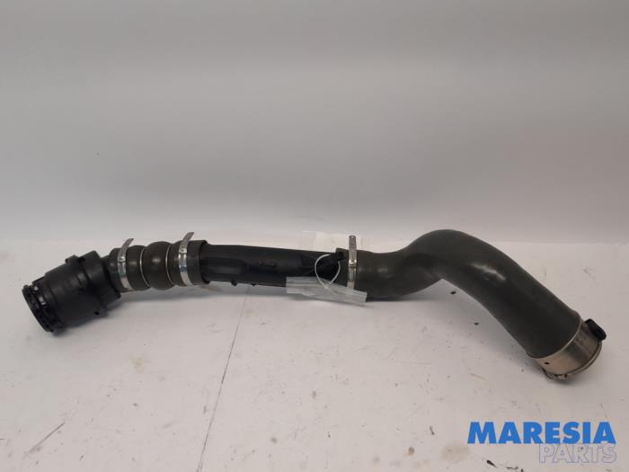 Gebrauchte Intercooler Schlauch Renault Clio IV Estate/Grandtour (7R) 1.5 Energy dCi 90 FAP Preis € 75,00 Margenregelung angeboten von Maresia Parts
