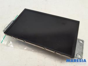 Usados Pantalla de navegación Citroen DS3 (SA) 1.2 12V PureTech 82 Precio € 239,00 Norma de margen ofrecido por Maresia Parts