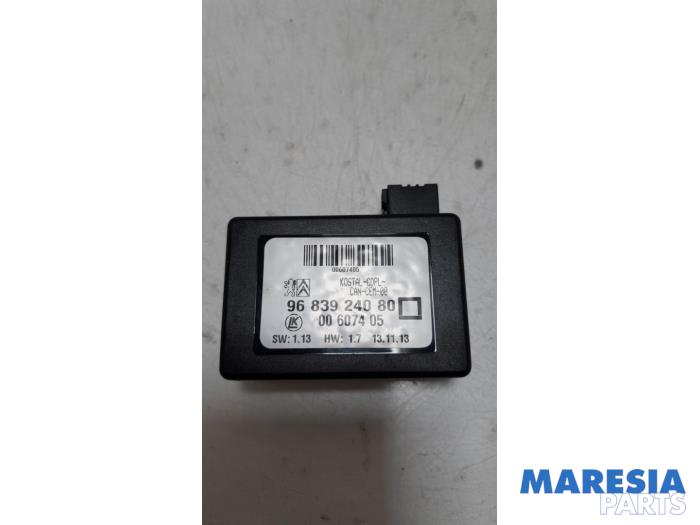 Begagnade Regnsensor Citroen DS3 (SA) 1.2 12V PureTech 82 Pris € 25,00 Marginaltabell erbjuds av Maresia Parts