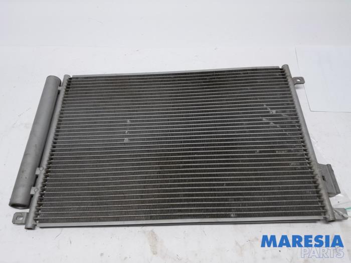 Usagé Condenseur de climatisation Fiat Panda (312) 0.9 TwinAir Turbo 85 Prix € 59,00 Règlement à la marge proposé par Maresia Parts