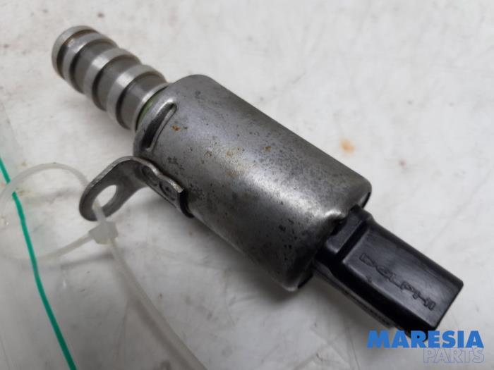 Begagnade Kamaxelsensor Citroen C3 (SC) 1.0 Vti 68 12V Pris € 29,99 Marginaltabell erbjuds av Maresia Parts
