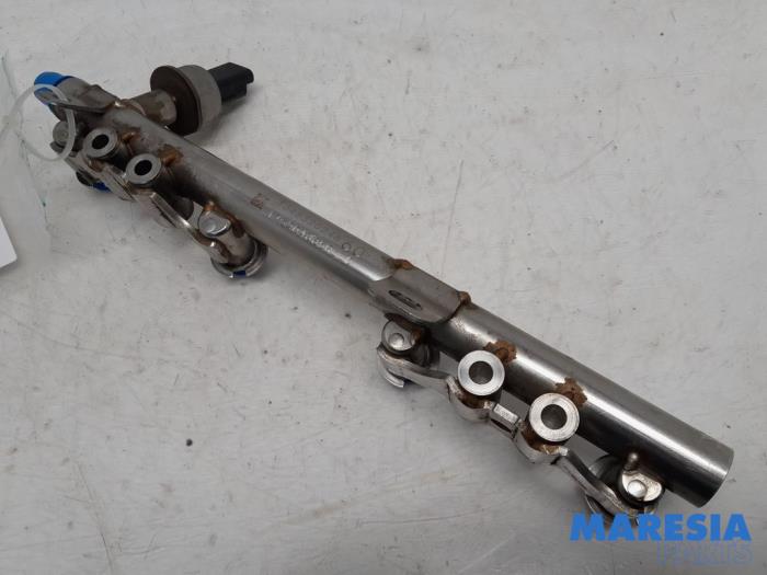 Usagé Système d'injection Renault Clio IV (5R) 1.2 TCE 16V GT EDC Prix € 35,00 Règlement à la marge proposé par Maresia Parts