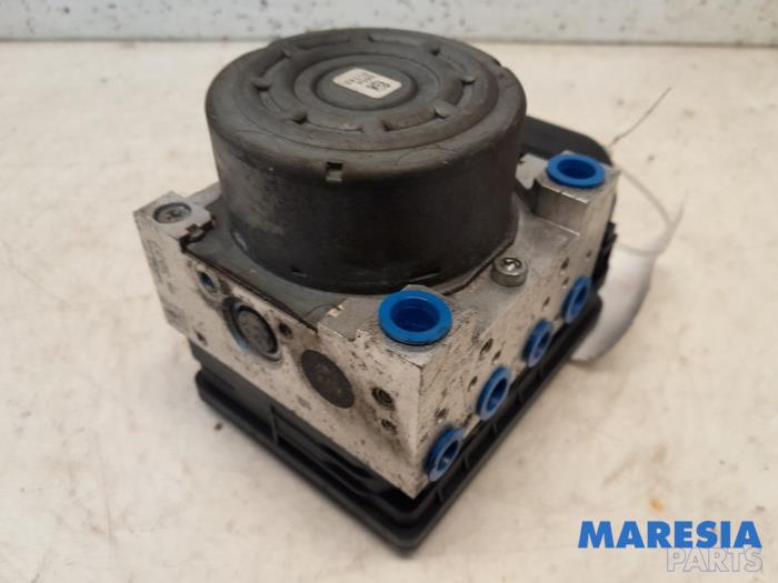 Begagnade ABS-pump Citroen DS3 (SA) 1.2 12V PureTech 82 Pris € 131,25 Marginaltabell erbjuds av Maresia Parts