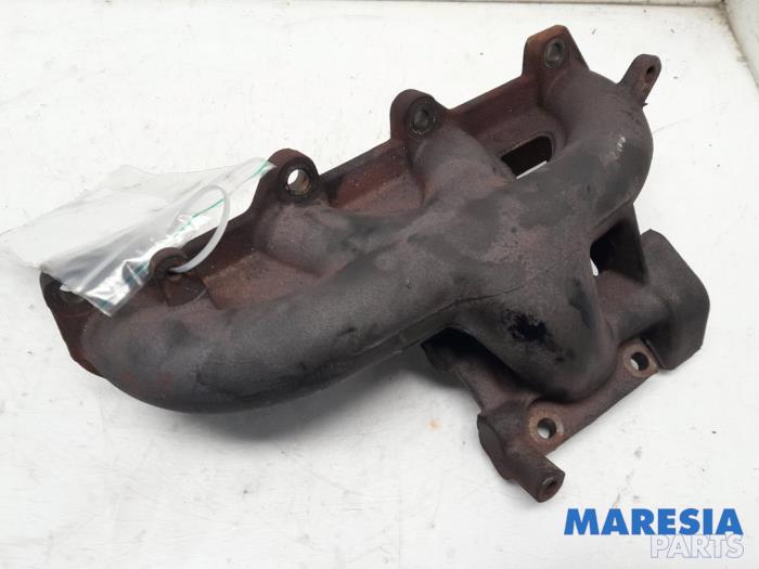 Gebrauchte Abgaskrümmer Alfa Romeo 147 (937) 1.9 JTD 115 Preis € 75,00 Margenregelung angeboten von Maresia Parts