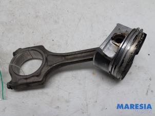 Begagnade Vevstake Peugeot 3008 I (0U/HU) 1.6 VTI 16V Pris € 49,00 Marginaltabell erbjuds av Maresia Parts