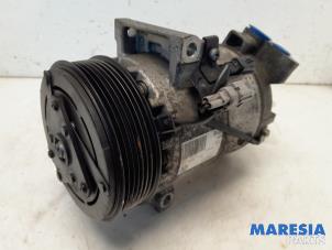 Used Air conditioning pump Renault Captur (2R) 0.9 Energy TCE 12V Price € 100,00 Margin scheme offered by Maresia Parts