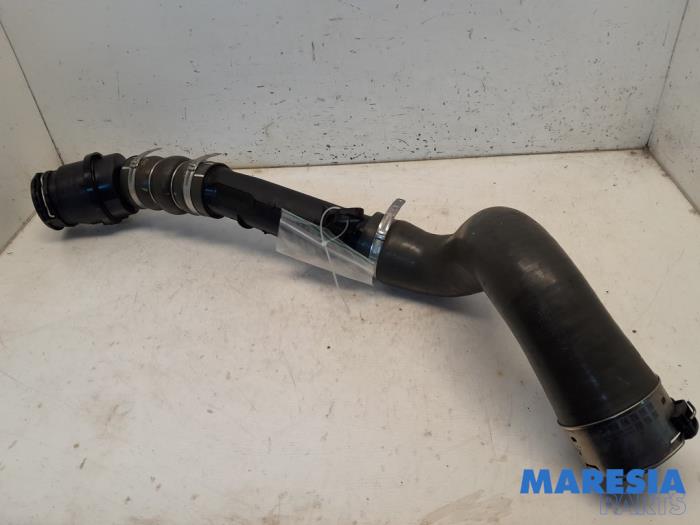 Gebrauchte Intercooler Schlauch Renault Clio IV Estate/Grandtour (7R) 1.5 Energy dCi 90 FAP Preis € 75,00 Margenregelung angeboten von Maresia Parts