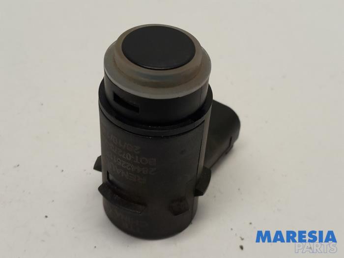 Usados Sensor PDC Renault Twingo III (AH) 1.0 SCe 70 12V Precio € 20,00 Norma de margen ofrecido por Maresia Parts