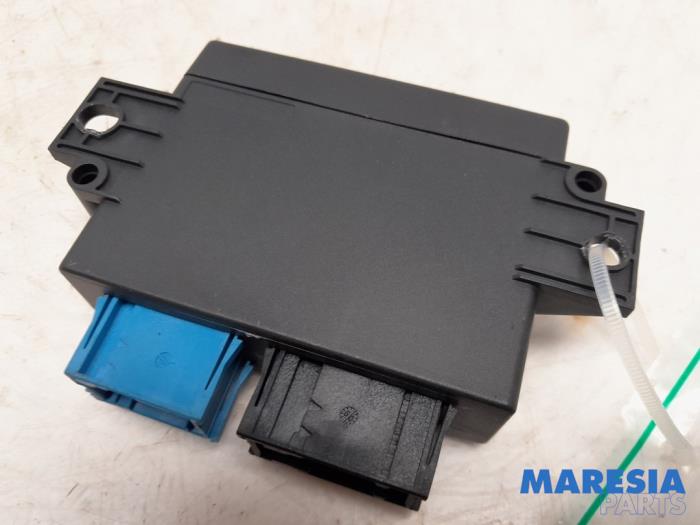 Begagnade PDC-modul Peugeot 3008 I (0U/HU) 1.6 16V THP 155 Pris € 75,00 Marginaltabell erbjuds av Maresia Parts