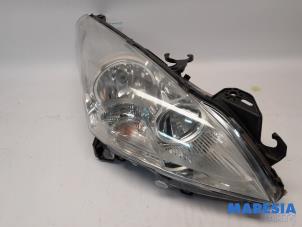 Usados Faro derecha Peugeot 3008 I (0U/HU) 1.6 16V THP 155 Precio € 115,00 Norma de margen ofrecido por Maresia Parts