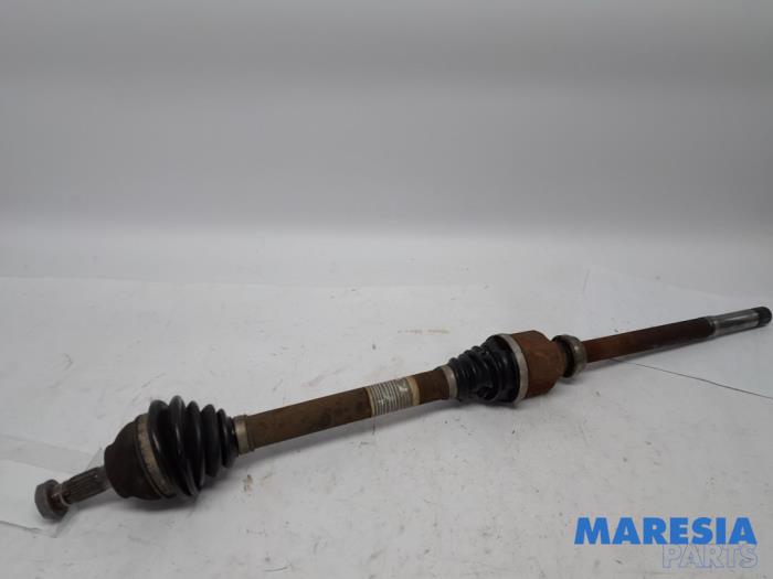 Gebrauchte Antriebswelle rechts vorne Citroen C4 Berline (NC) 1.4 16V VTi Preis € 75,00 Margenregelung angeboten von Maresia Parts