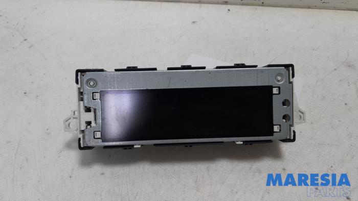 Begagnade Innerdisplay Citroen C4 Berline (NC) 1.4 16V VTi Pris € 55,00 Marginaltabell erbjuds av Maresia Parts