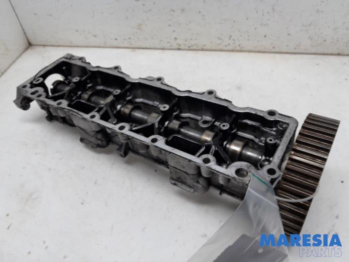 Usagé Arbre à cames Peugeot 206 (2A/C/H/J/S) 1.4 HDi Prix € 90,00 Règlement à la marge proposé par Maresia Parts