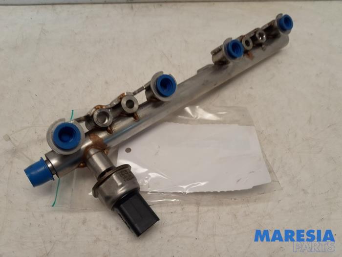 Usagé Système d'injection Renault Clio IV (5R) 1.2 TCE 16V GT EDC Prix € 35,00 Règlement à la marge proposé par Maresia Parts