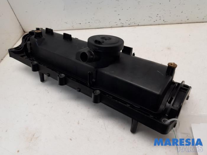 Gebrauchte Ventildeckel Renault Kangoo Express (FW) 1.5 dCi 90 FAP Preis € 47,19 Mit Mehrwertsteuer angeboten von Maresia Parts