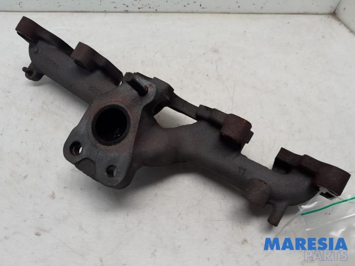 Gebrauchte Abgaskrümmer Fiat Doblo Cargo (263) 1.3 MJ 16V DPF Euro 5 Preis € 48,40 Mit Mehrwertsteuer angeboten von Maresia Parts