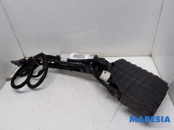 Used Start/Stop computer Peugeot 208 I (CA/CC/CK/CL) 1.4 HDi Price € 219,99 Margin scheme offered by Maresia Parts