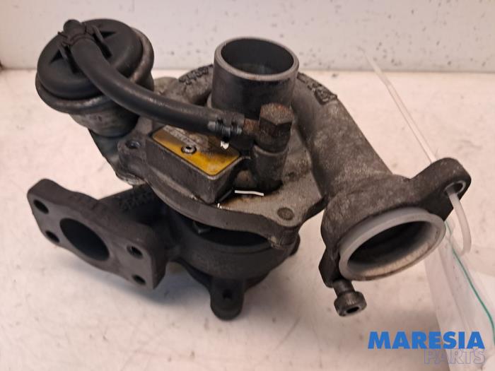 Usagé Turbo Citroen C3 Pluriel (HB) 1.4 HDi Prix € 60,00 Règlement à la marge proposé par Maresia Parts