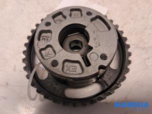 Usagé Roue d'engrenage arbre à cames Peugeot 208 I (CA/CC/CK/CL) 1.2 Vti 12V PureTech 82 Prix € 35,00 Règlement à la marge proposé par Maresia Parts
