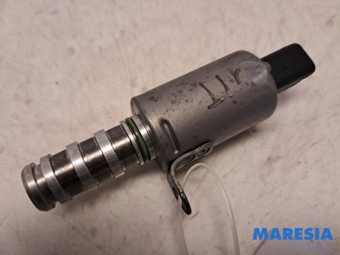 Begagnade Kamaxelsensor Citroen C4 Cactus (0B/0P) 1.2 PureTech 110 12V Pris € 29,99 Marginaltabell erbjuds av Maresia Parts