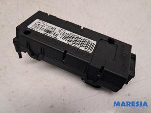 Usados Módulo de presión de neumáticos Peugeot 3008 I (0U/HU) 1.6 16V THP 155 Precio € 40,00 Norma de margen ofrecido por Maresia Parts