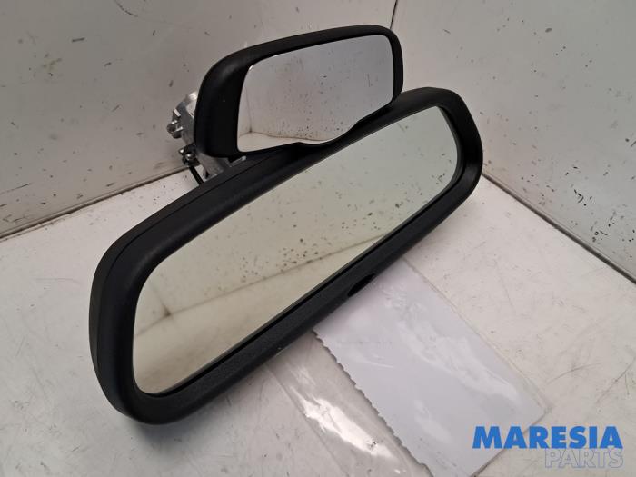 Begagnade Backspegel Peugeot 5008 I (0A/0E) 1.6 THP 16V Pris € 35,00 Marginaltabell erbjuds av Maresia Parts