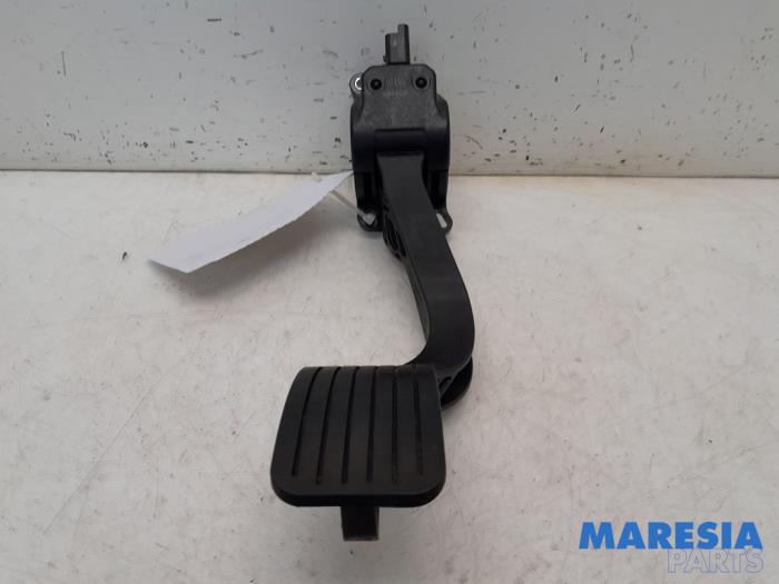 Begagnade Gaspedalsensor Peugeot 5008 I (0A/0E) 1.6 THP 16V Pris € 30,00 Marginaltabell erbjuds av Maresia Parts