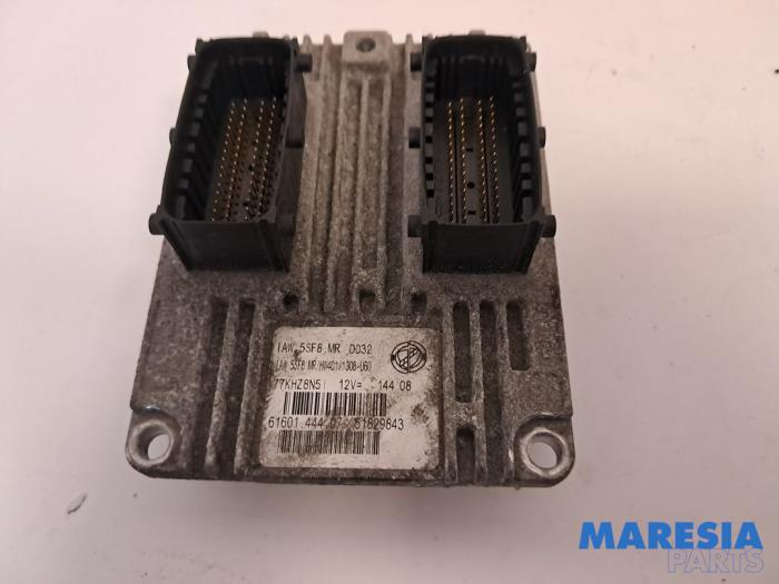 Engine management computer Fiat 500 1.2 69 - 51800628 169A4000 FIAT