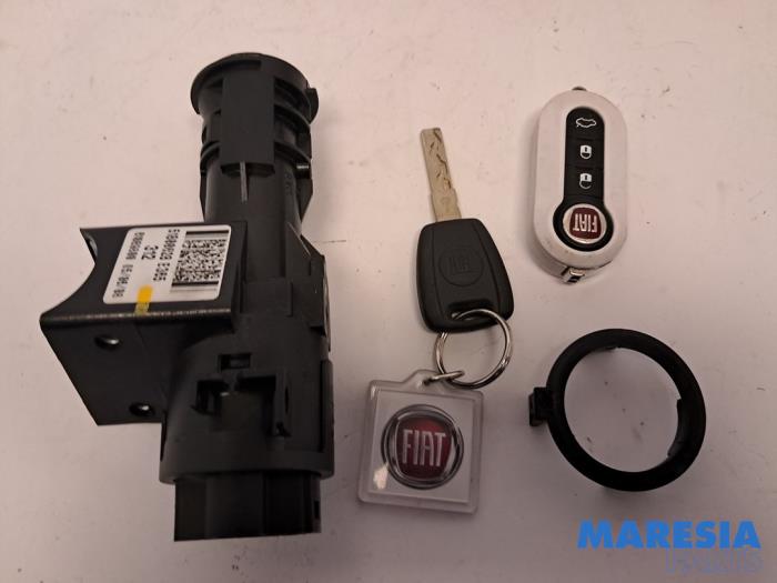 Engine management computer Fiat 500 1.2 69 - 51800628 169A4000 FIAT
